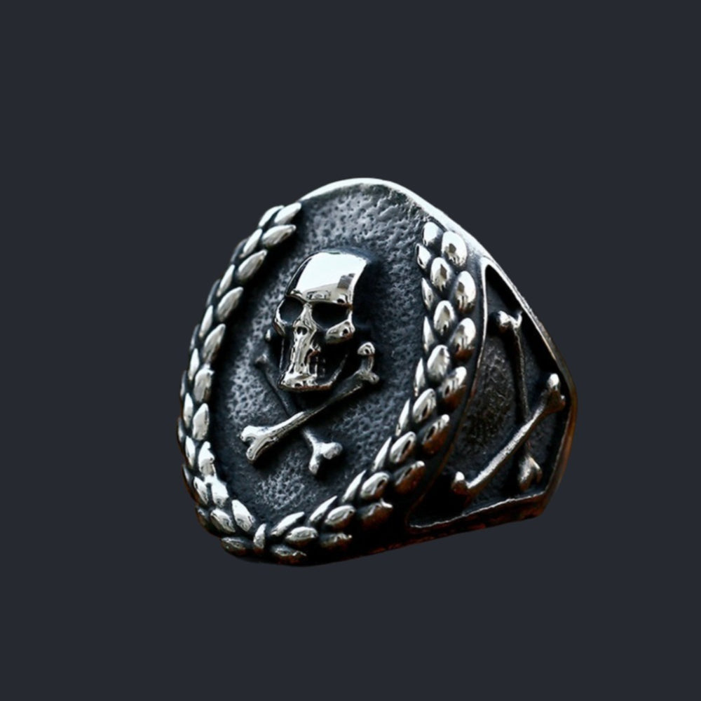 [ FIREWALL_#05D ] LAUREL WREATH SKULL SIGNET